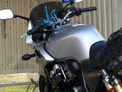 CB400SB:整備:タンクの外し方 CB400SB:整備:タンクの外し方